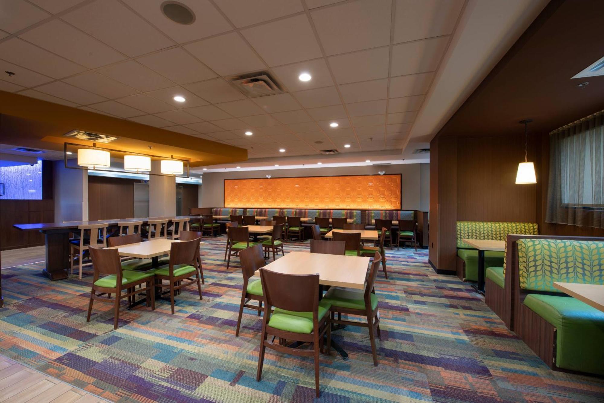 Fairfield Inn & Suites By Marriott Edmonton North Eksteriør bilde